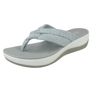 Clarks Size 6 Gray Arla Kaylie Comfort Flip Flop Sandals Beach Walking Vacation